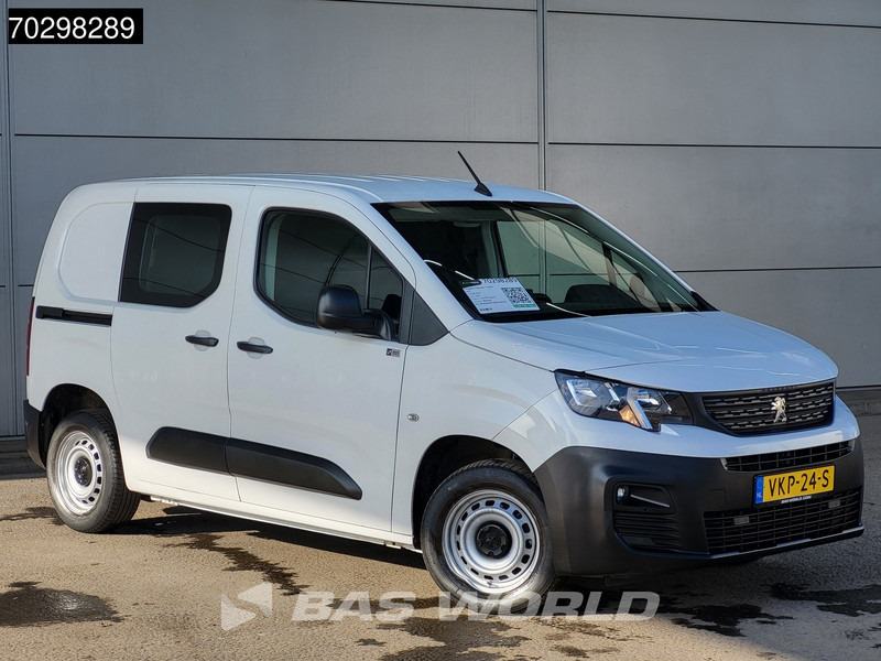 Peugeot Partner 110PK Benzine Emissievrij L1H1 Navi Airco Cruise Parkeersensoren Euro6 L1 Kompakt Airco Cruise control - Väike kaubik: pilt 3 Peugeot Partner 110PK Benzine Emissievrij L1H1 Navi Airco Cruise Parkeersensoren Euro6 L1 Kompakt Airco Cruise control - Väike kaubik: pilt 3