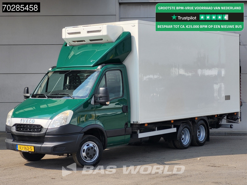 Iveco Daily 40C15 BE Combi Koelwagen Veldhuizen 2100kg Laadvermogen Laadklep Zijdeur Cruise Camera Euro5 Koel Koeler Kühl Kühler Kühlwagen K - Tarbesõiduk: pilt 1 Iveco Daily 40C15 BE Combi Koelwagen Veldhuizen 2100kg Laadvermogen Laadklep Zijdeur Cruise Camera Euro5 Koel Koeler Kühl Kühler Kühlwagen K - Tarbesõiduk: pilt 1