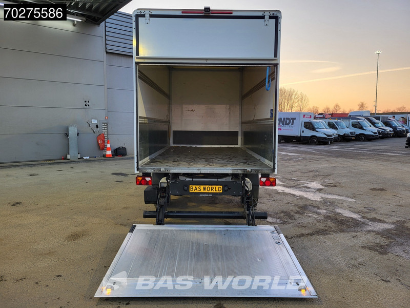 Volkswagen Crafter 177pk Automaat Laadklep Bakwagen Airco Camera Meubelbak Koffer 19m3 Airco - Tarbesõiduk furgoon: pilt 3 Volkswagen Crafter 177pk Automaat Laadklep Bakwagen Airco Camera Meubelbak Koffer 19m3 Airco - Tarbesõiduk furgoon: pilt 3