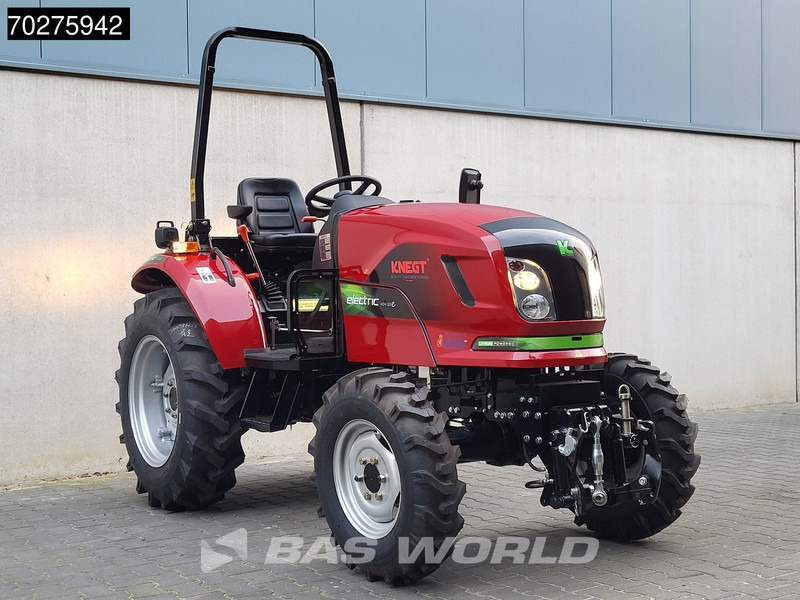 KNEGT 404G2E 304G2E 4X4 ELECTRIC - 55HP - Väiketraktor: pilt 3 KNEGT 404G2E 304G2E 4X4 ELECTRIC - 55HP - Väiketraktor: pilt 3