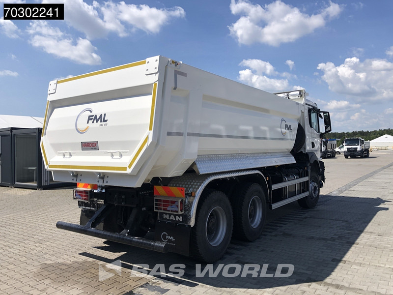 MAN TGS 33.400 6X4 NEW 17m3 KH Kipper Manual Steel suspension Big-Axle EURO 2 - Kallurauto: pilt 5 MAN TGS 33.400 6X4 NEW 17m3 KH Kipper Manual Steel suspension Big-Axle EURO 2 - Kallurauto: pilt 5