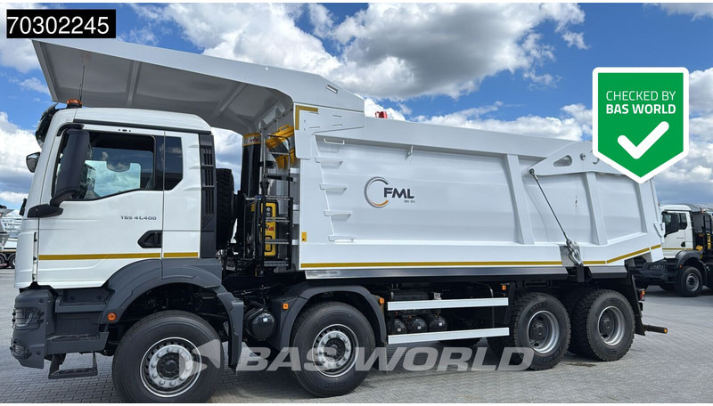 MAN TGS 41.400 8X4 23m3 Wielton Mining tipper Manual Steel suspension EURO 2 - Kallurauto: pilt 1 MAN TGS 41.400 8X4 23m3 Wielton Mining tipper Manual Steel suspension EURO 2 - Kallurauto: pilt 1
