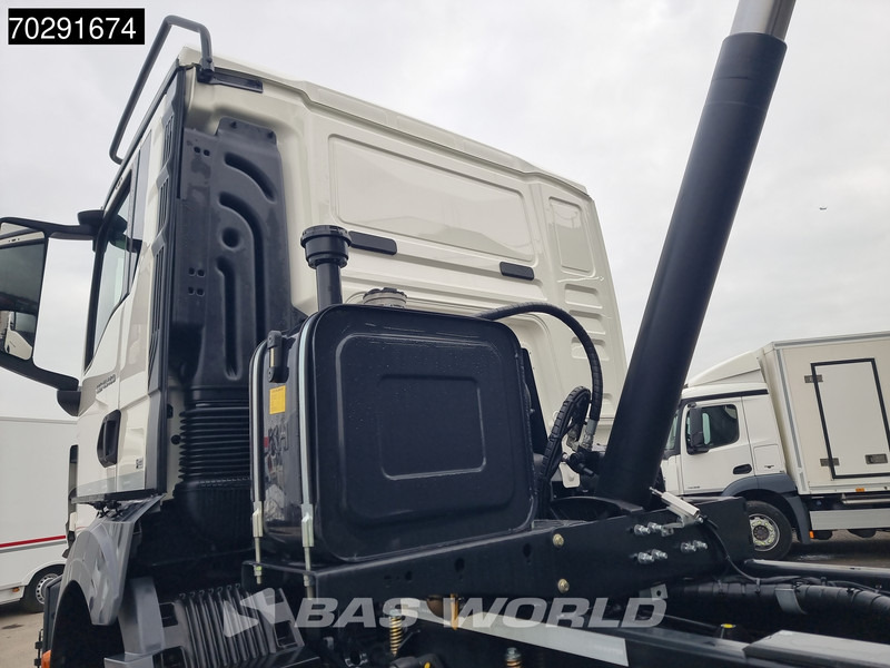 MAN TGS 41.480 8X8 8x8 20m3 KH Kipper tarpaulin Manual Big-axle Steel suspension Euro 6 - Kallurauto: pilt 5 MAN TGS 41.480 8X8 8x8 20m3 KH Kipper tarpaulin Manual Big-axle Steel suspension Euro 6 - Kallurauto: pilt 5