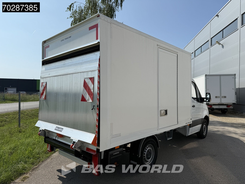 Mercedes-Benz Sprinter 317 CDI Laadklep Zijdeur Bakwagen Airco Cruise MBUX CarPlay D'Hollandia Euro6 Meubelbak Koffer 15m3 A/C Cruise control - Tarbesõiduk furgoon: pilt 5 Mercedes-Benz Sprinter 317 CDI Laadklep Zijdeur Bakwagen Airco Cruise MBUX CarPlay D'Hollandia Euro6 Meubelbak Koffer 15m3 A/C Cruise control - Tarbesõiduk furgoon: pilt 5