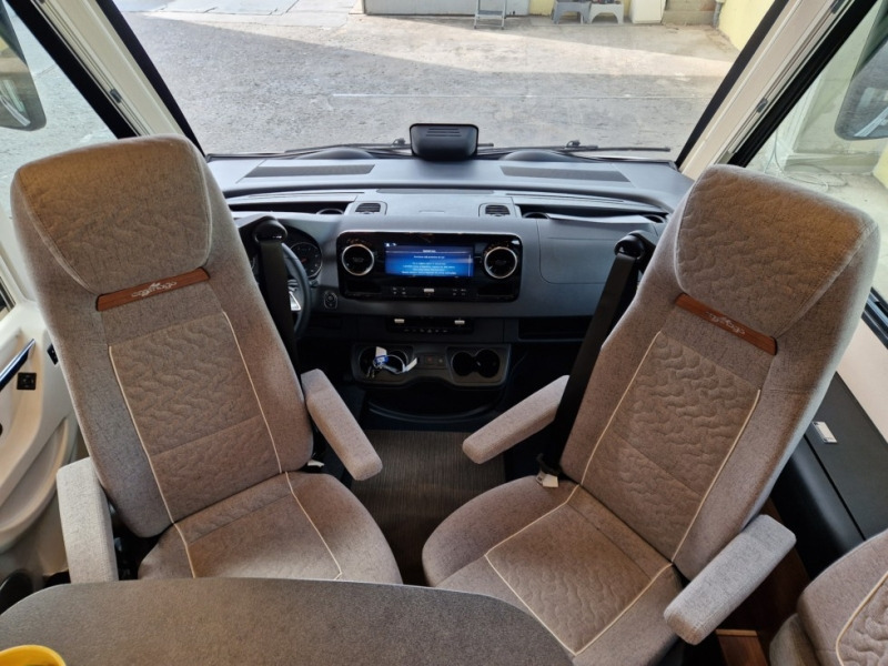 Carthago Carthago C2 Tourer I Mercedes 145 RB-LE - Täisintegreeritud matkaauto: pilt 5 Carthago Carthago C2 Tourer I Mercedes 145 RB-LE - Täisintegreeritud matkaauto: pilt 5