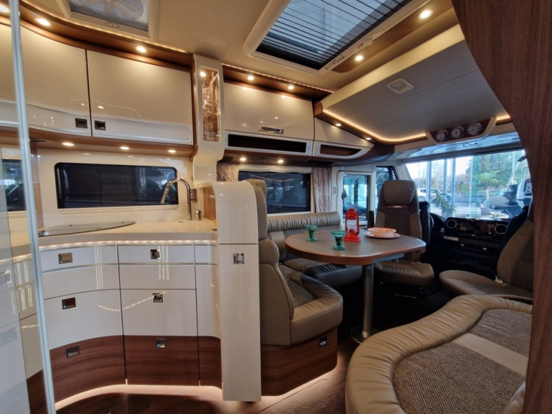 Carthago Chic E-Line I 64 XL QB Mercedes - Täisintegreeritud matkaauto: pilt 4 Carthago Chic E-Line I 64 XL QB Mercedes - Täisintegreeritud matkaauto: pilt 4