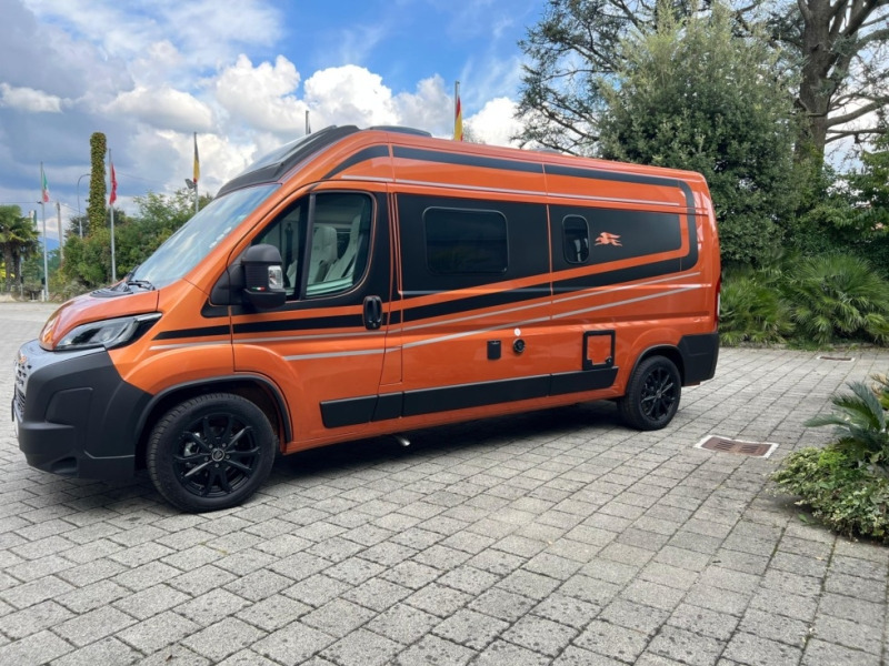 Laika Kosmo 60 Supremo Camper Van - Campervan: pilt 3 Laika Kosmo 60 Supremo Camper Van - Campervan: pilt 3