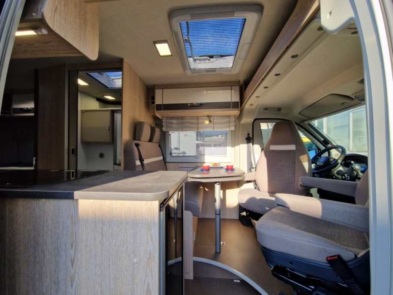 Campervan Possl Summit 600: pilt 6 Campervan Possl Summit 600: pilt 6