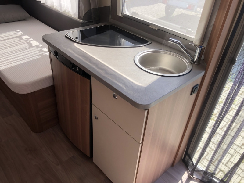 WEINSBERG CARAONE 480 EU - Haagissuvila: pilt 4 WEINSBERG CARAONE 480 EU - Haagissuvila: pilt 4