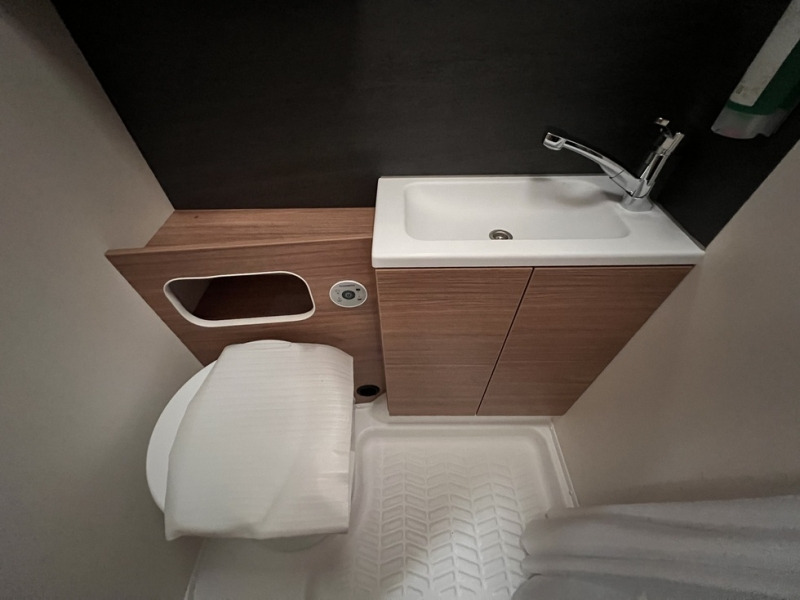 Uus Haagissuvila Weinsberg CaraOne 480 QDK: pilt 10