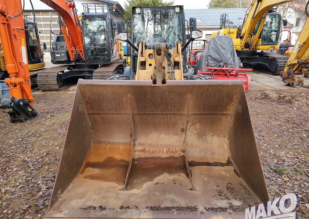 Caterpillar 906M - Rataslaadur: pilt 4 Caterpillar 906M - Rataslaadur: pilt 4