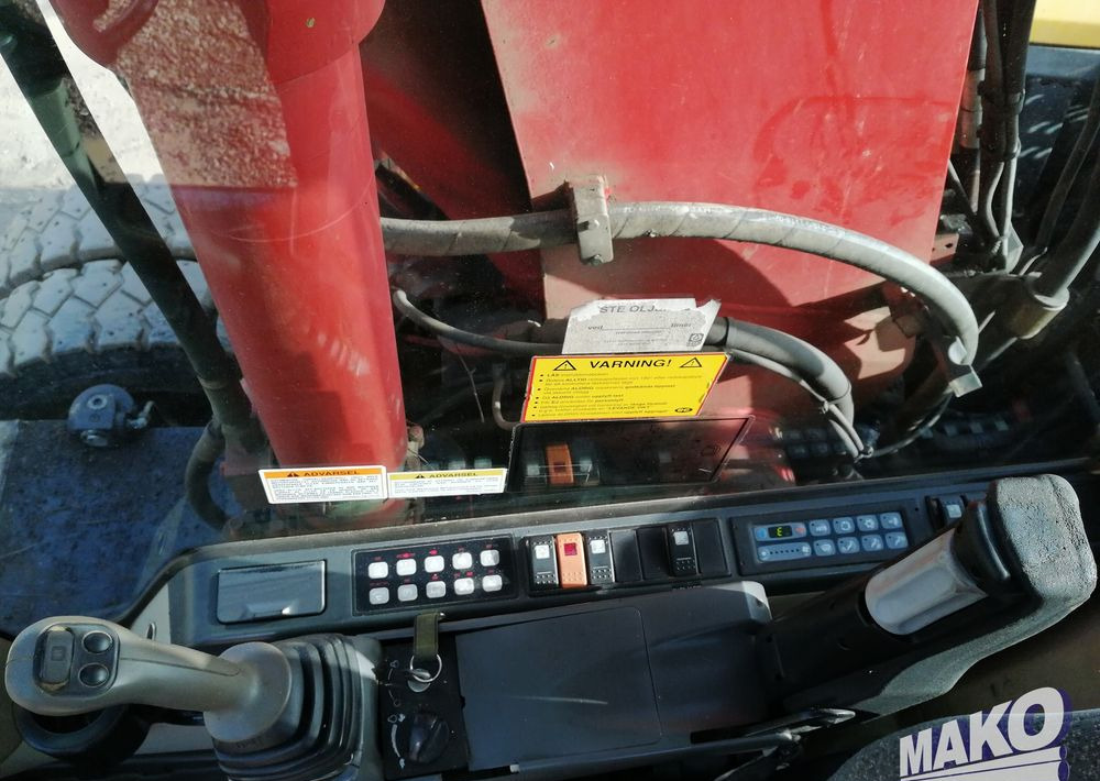 Ratastel ekskavaator Caterpillar M315 C: pilt 11