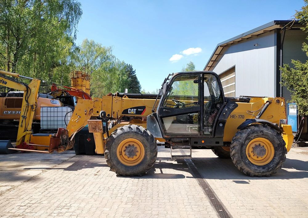 Caterpillar TH417 - Teleskooplaadur: pilt 1 Caterpillar TH417 - Teleskooplaadur: pilt 1