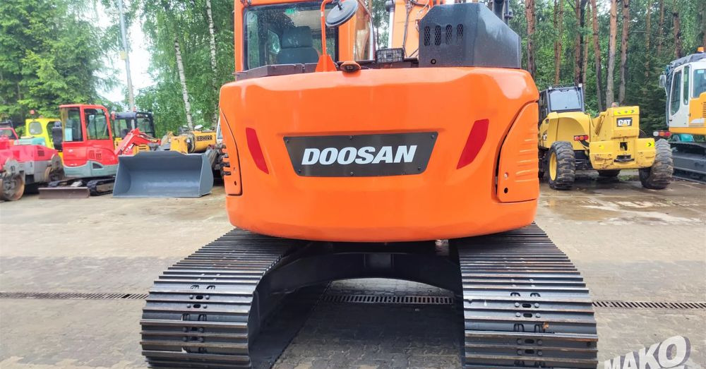 Doosan DX140LCR-5 - Lintekskavaator: pilt 3 Doosan DX140LCR-5 - Lintekskavaator: pilt 3