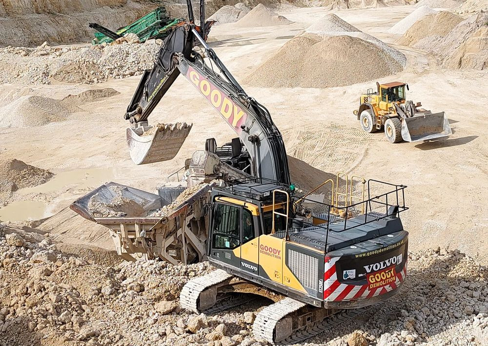 Volvo EC 250 EL - Lintekskavaator: pilt 3 Volvo EC 250 EL - Lintekskavaator: pilt 3