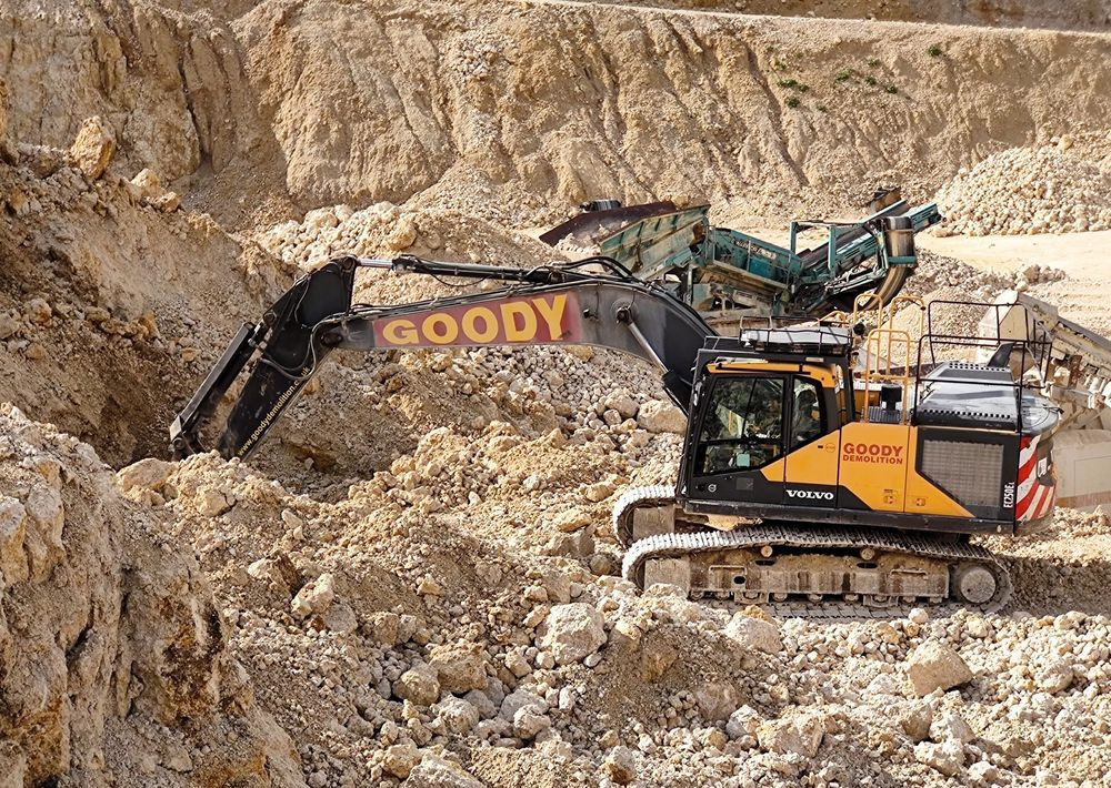 Volvo EC 250 EL - Lintekskavaator: pilt 2 Volvo EC 250 EL - Lintekskavaator: pilt 2