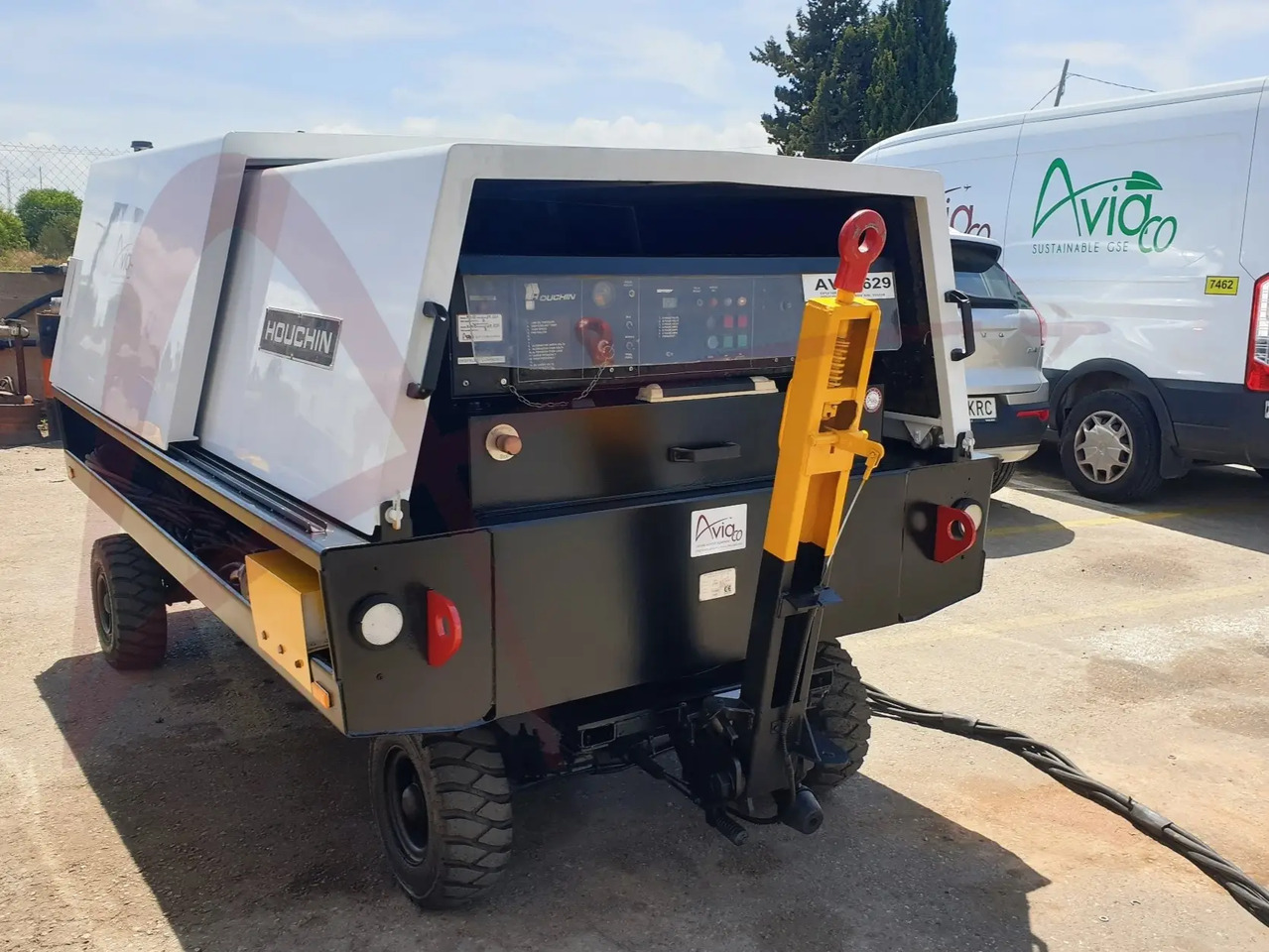 HOUCHIN C690-100DV - Maapealne vooluallikas: pilt 2 HOUCHIN C690-100DV - Maapealne vooluallikas: pilt 2