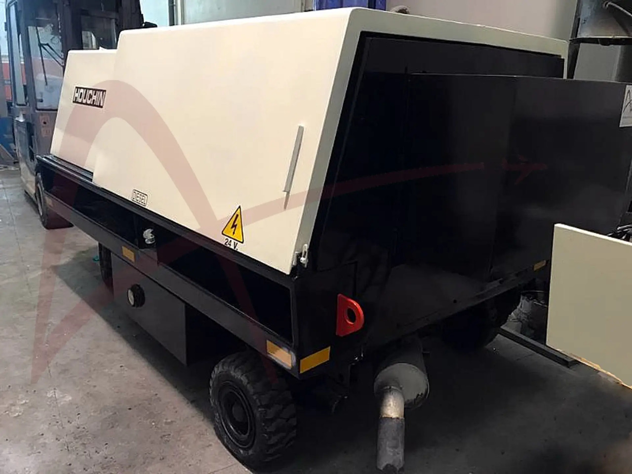 HOUCHIN D690DV - Maapealne vooluallikas: pilt 3 HOUCHIN D690DV - Maapealne vooluallikas: pilt 3