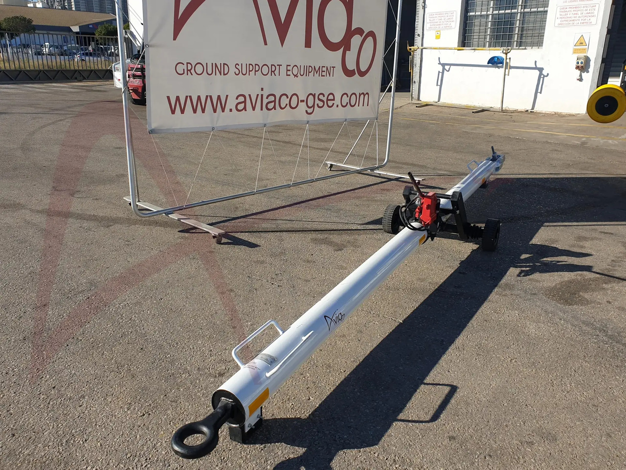 FLADUNG B737 - Õhusõidukite maapealsed teenindusseadmed: pilt 4 FLADUNG B737 - Õhusõidukite maapealsed teenindusseadmed: pilt 4