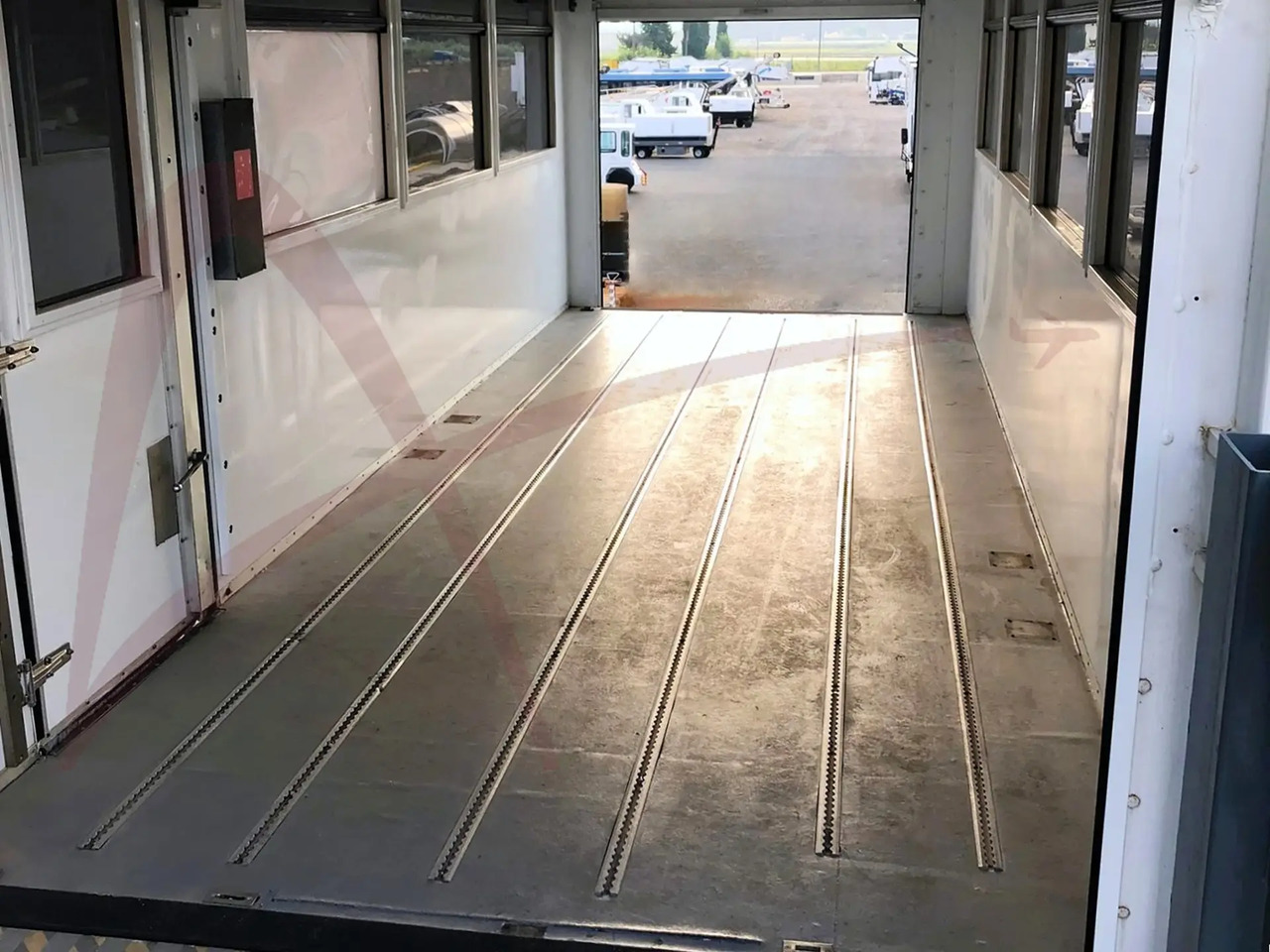 TLD CHTP GM-5,9 - Ambulift sõiduk: pilt 4 TLD CHTP GM-5,9 - Ambulift sõiduk: pilt 4