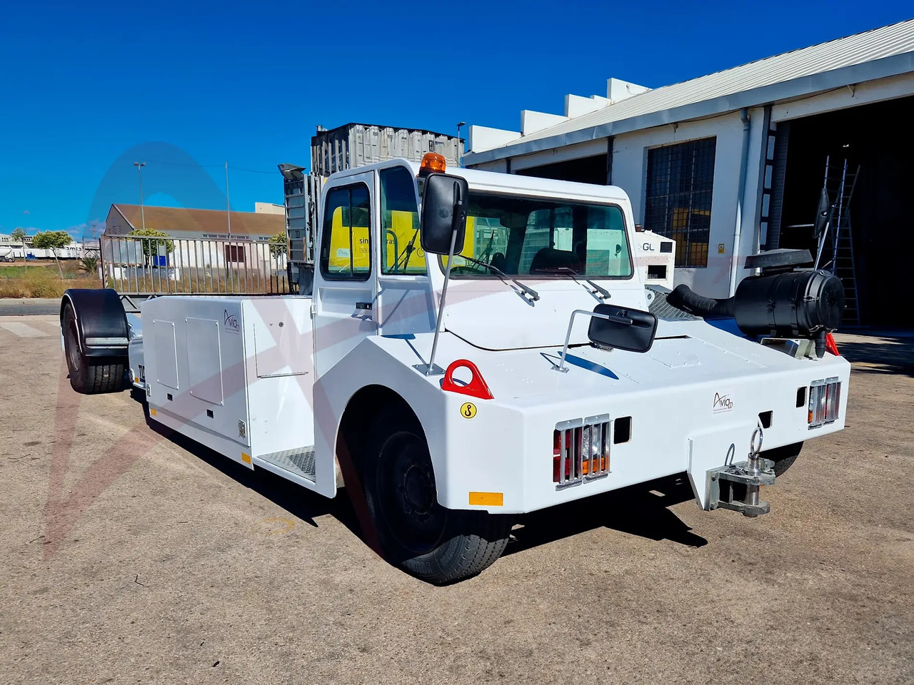TLD TPX-200-MT - Lennukite puksiirsõiduk: pilt 1 TLD TPX-200-MT - Lennukite puksiirsõiduk: pilt 1