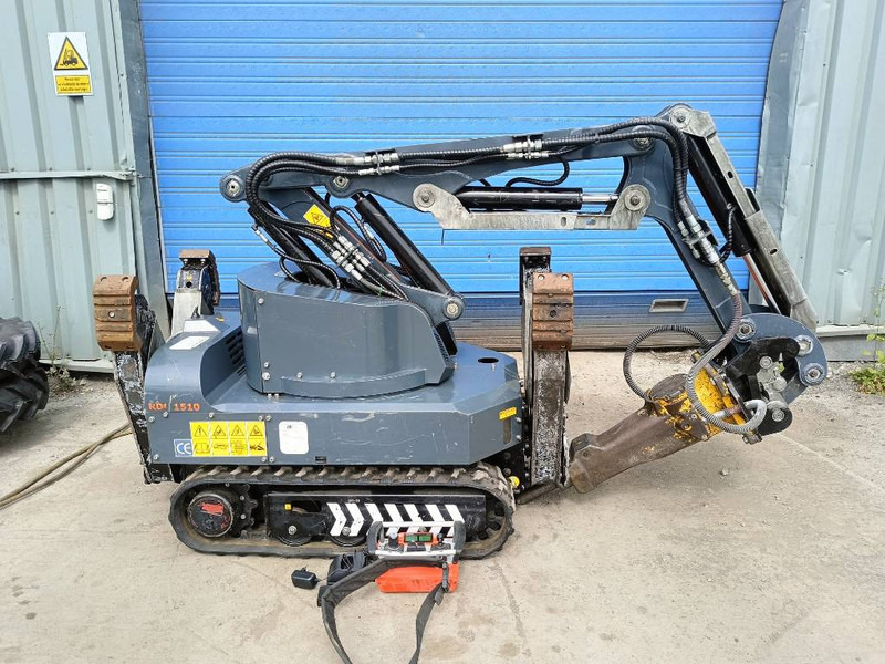Brokk euroimplementos RDC1510 180 husqvarna robot remote - Lintekskavaator: pilt 4 Brokk euroimplementos RDC1510 180 husqvarna robot remote - Lintekskavaator: pilt 4