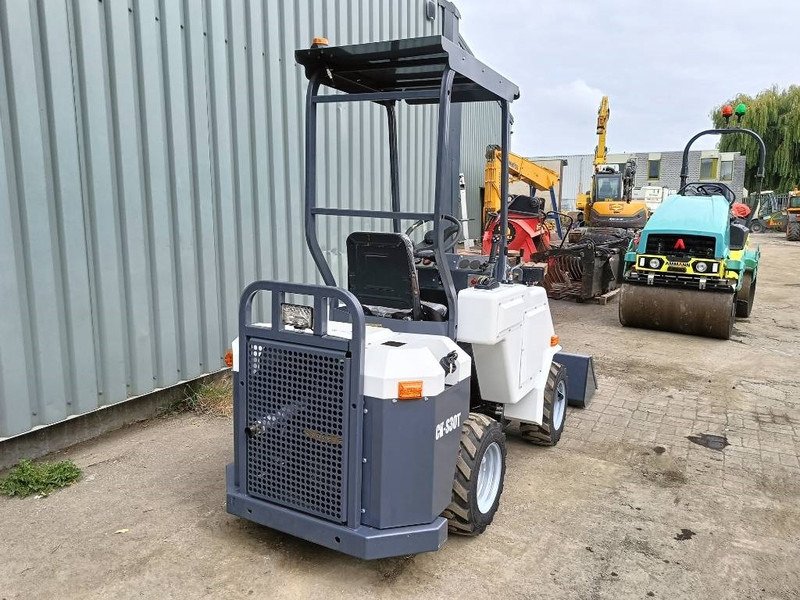 Captok CK - S30T shovel loader minishovel wiellader - Kompaktroomiklaadur: pilt 5 Captok CK - S30T shovel loader minishovel wiellader - Kompaktroomiklaadur: pilt 5