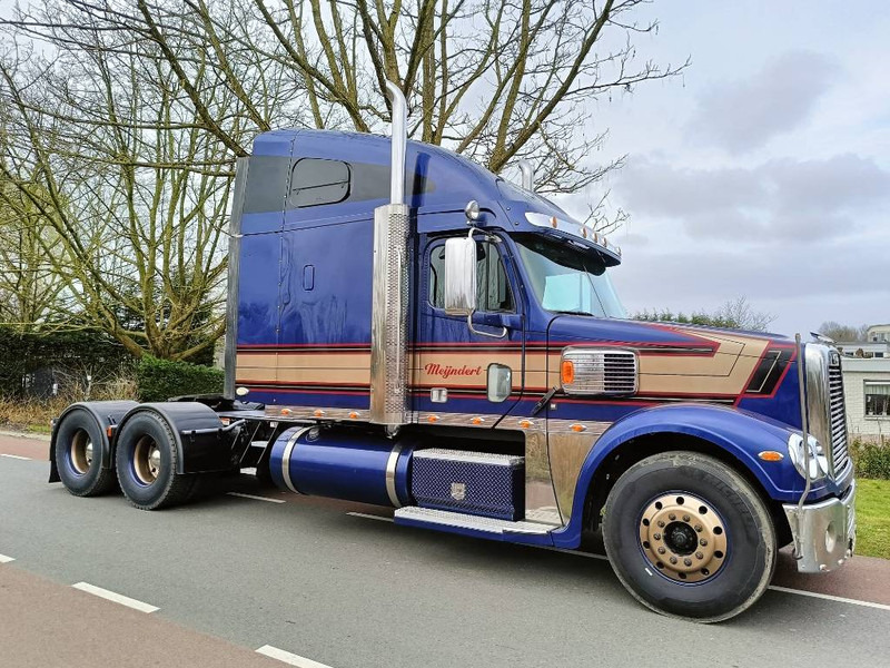 Freightliner Coronado 500 hp caterpillar truck trekker euro5 - Sadulveok: pilt 5 Freightliner Coronado 500 hp caterpillar truck trekker euro5 - Sadulveok: pilt 5