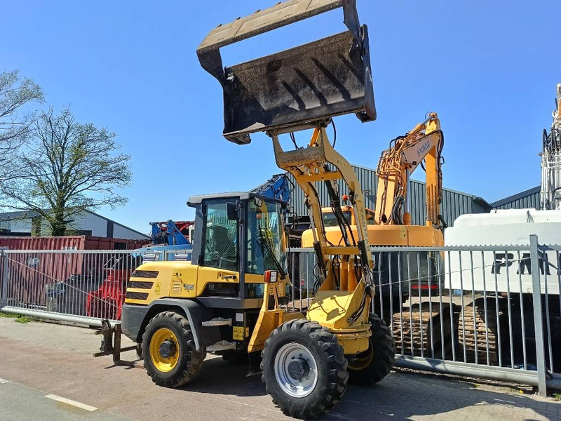 Rataslaadur Yanmar V 70 S atlas AR75S shovel wiellader roterende mast: pilt 9