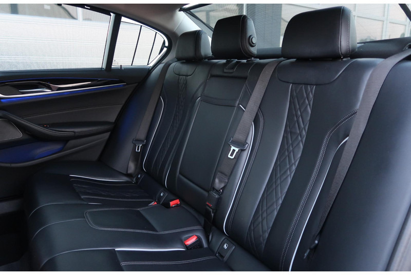 BMW 5 Serie 520i High Executive SCHUIFDAK/ NAPPA-LEDER/ ACC/ HEAD-UP/ H&K / ETC. liising BMW 5 Serie 520i High Executive SCHUIFDAK/ NAPPA-LEDER/ ACC/ HEAD-UP/ H&K / ETC.: pilt 19