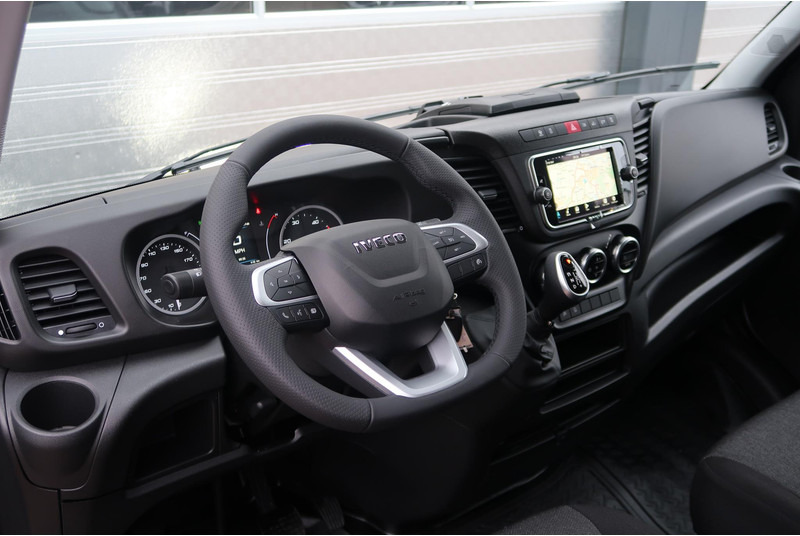 Iveco Daily 35S18HV 3.0 L2H2 BPM VRIJ/ AUT/ 2X SCHUIFDEUR/ CAMERA/ LED/ CRUISE/ CLIMA/ NAVI/ - Kaubik: pilt 2 Iveco Daily 35S18HV 3.0 L2H2 BPM VRIJ/ AUT/ 2X SCHUIFDEUR/ CAMERA/ LED/ CRUISE/ CLIMA/ NAVI/ - Kaubik: pilt 2