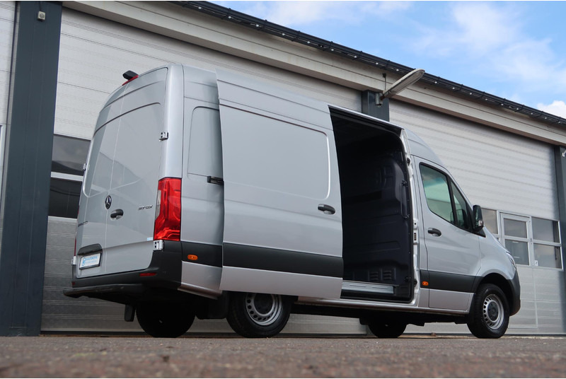 Mercedes-Benz Sprinter 317 1.9 CDI L2H2 AUT/ CAMERA/ LED/ CRUISE/ CLIMA/ MBUX - Kaubik: pilt 4 Mercedes-Benz Sprinter 317 1.9 CDI L2H2 AUT/ CAMERA/ LED/ CRUISE/ CLIMA/ MBUX - Kaubik: pilt 4