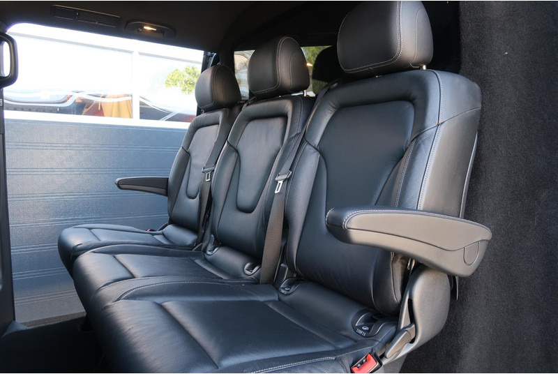 Väike kaubik, Meeskonnaauto Mercedes-Benz V-Klasse 250d Lang DC Edition AUT/ 360/ LED/ 1E EIG/ 2X DEUR/ CLIMA/ CRUISE/ NAVI: pilt 16