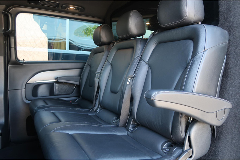 Väike kaubik, Meeskonnaauto Mercedes-Benz V-Klasse 250d Lang DC Edition AUT/ 360/ LED/ 1E EIG/ 2X DEUR/ CLIMA/ CRUISE/ NAVI: pilt 17