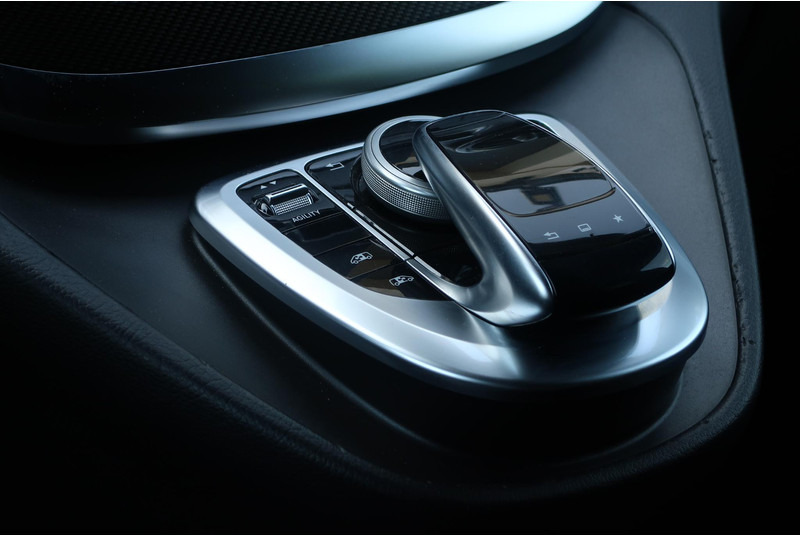 Väike kaubik, Meeskonnaauto Mercedes-Benz V-Klasse 250d Lang DC Edition AUT/ 360/ LED/ 1E EIG/ 2X DEUR/ CLIMA/ CRUISE/ NAVI: pilt 9