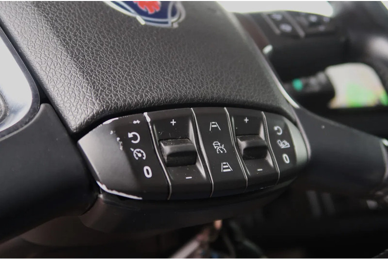 Scania R500 NGS 6x2/4 NB RETARDER/ FULL AIR/ SLIDE DISH/ DIFF-LOCK/ ACC - Sadulveok: pilt 5 Scania R500 NGS 6x2/4 NB RETARDER/ FULL AIR/ SLIDE DISH/ DIFF-LOCK/ ACC - Sadulveok: pilt 5