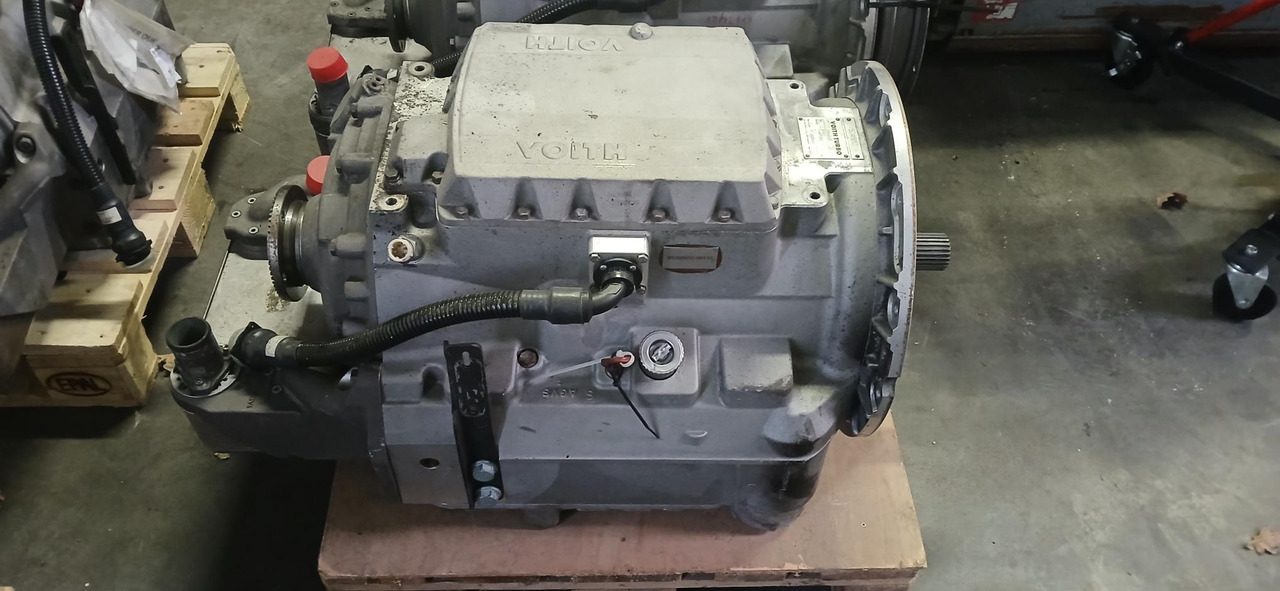 Voith DIWA 864.5 - Jõuülekanne: pilt 1 Voith DIWA 864.5 - Jõuülekanne: pilt 1