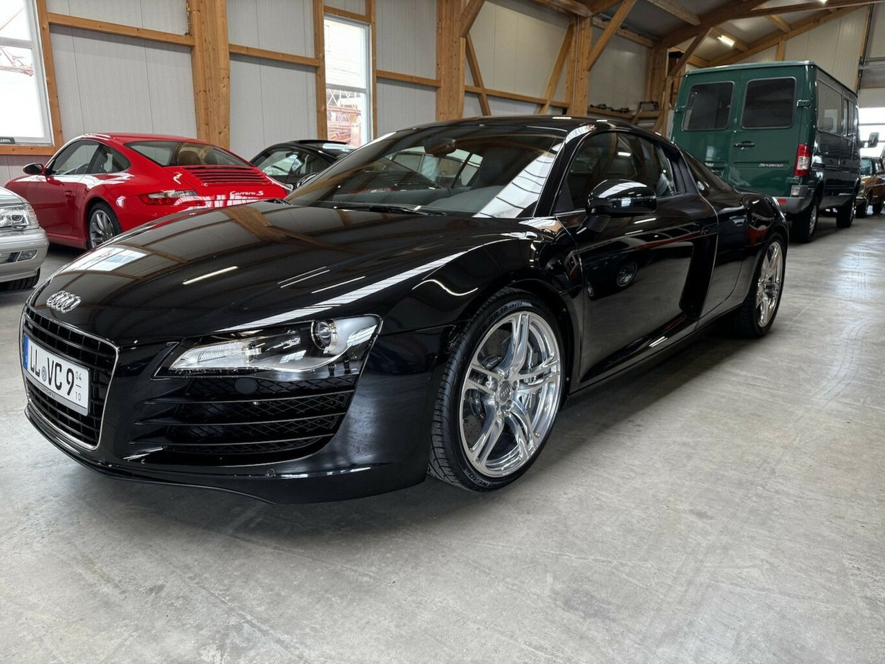 Audi R8 4.2 FSI V8 quattro Coupé - Auto: pilt 1 Audi R8 4.2 FSI V8 quattro Coupé - Auto: pilt 1