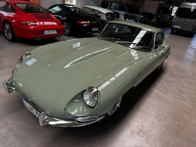 JAGUAR E-Type 4.2 Litre Series 1.5 FHC makellos!... - Auto: pilt 5 JAGUAR E-Type 4.2 Litre Series 1.5 FHC makellos!... - Auto: pilt 5