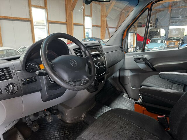 MERCEDES-BENZ Sprinter 316 CDI 4x4 Allrad L2H2 1. Hand! - Kaubik, Meeskonnaauto: pilt 5 MERCEDES-BENZ Sprinter 316 CDI 4x4 Allrad L2H2 1. Hand! - Kaubik, Meeskonnaauto: pilt 5