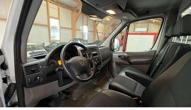 MERCEDES-BENZ Sprinter 316 CDI Pritsche 4x4 Allrad Plane... - Madelauto: pilt 4 MERCEDES-BENZ Sprinter 316 CDI Pritsche 4x4 Allrad Plane... - Madelauto: pilt 4