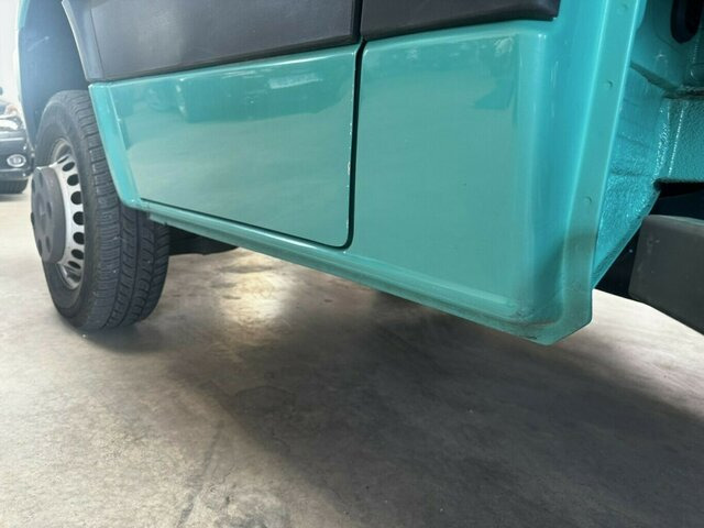 MERCEDES-BENZ Sprinter 513 CDI 4x4 Allrad Pritsche Top!... - Madelauto: pilt 4 MERCEDES-BENZ Sprinter 513 CDI 4x4 Allrad Pritsche Top!... - Madelauto: pilt 4