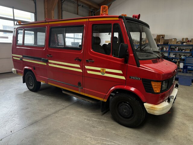 MERCEDES-BENZ T1 310 D Bremer Kombi Feuerwehr1. Hand - Auto: pilt 2 MERCEDES-BENZ T1 310 D Bremer Kombi Feuerwehr1. Hand - Auto: pilt 2