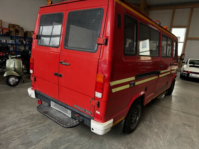 MERCEDES-BENZ T1 310 D Bremer Kombi Feuerwehr1. Hand - Auto: pilt 4 MERCEDES-BENZ T1 310 D Bremer Kombi Feuerwehr1. Hand - Auto: pilt 4