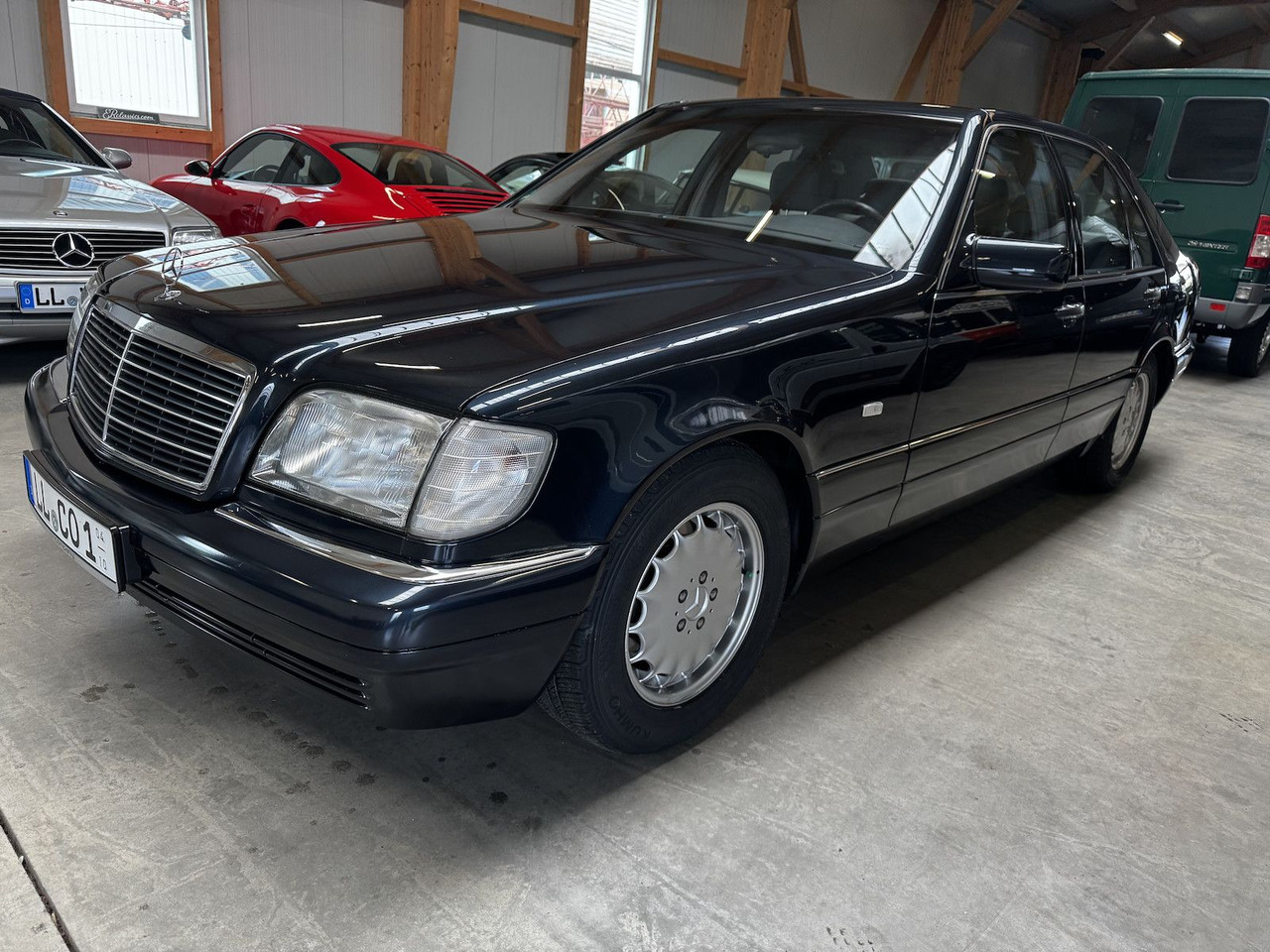 Mercedes-Benz S 320 W 140 2. Hand Scheckheft Mercedes - Sedaan: pilt 1 Mercedes-Benz S 320 W 140 2. Hand Scheckheft Mercedes - Sedaan: pilt 1