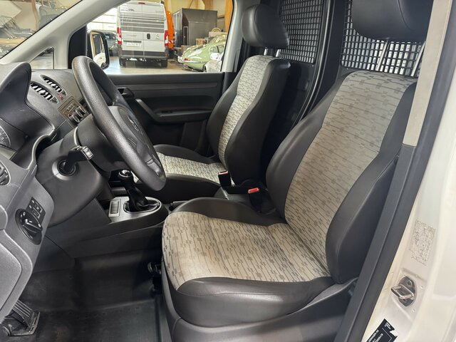 VW Caddy 1.6 TDI Kasten Sortimo AHK... - Kaubik: pilt 2 VW Caddy 1.6 TDI Kasten Sortimo AHK... - Kaubik: pilt 2