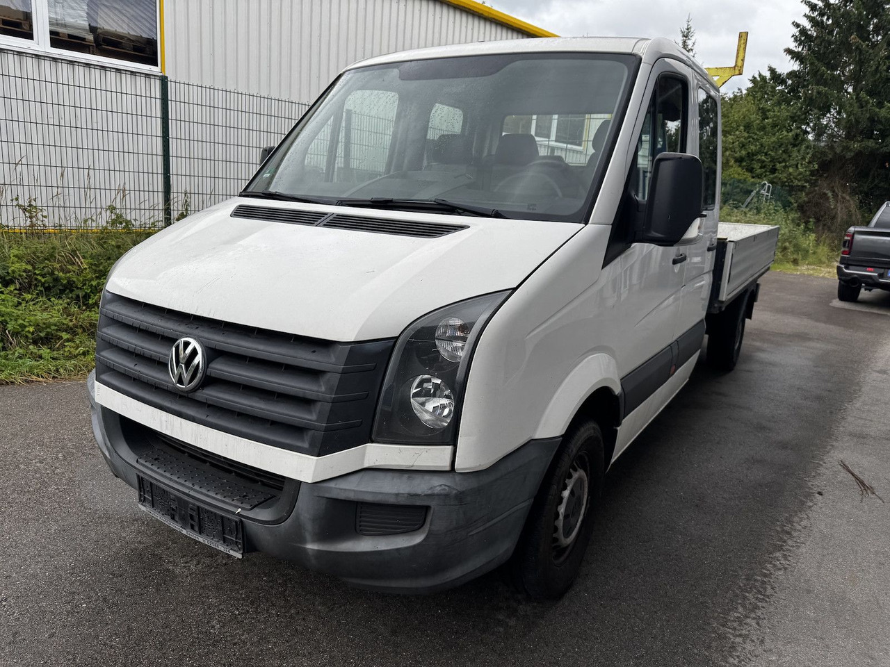 Volkswagen Crafter 35 Doka L3 Maxi 2.0 TDI Motorschaden - Madelauto, Meeskonnaauto: pilt 2 Volkswagen Crafter 35 Doka L3 Maxi 2.0 TDI Motorschaden - Madelauto, Meeskonnaauto: pilt 2