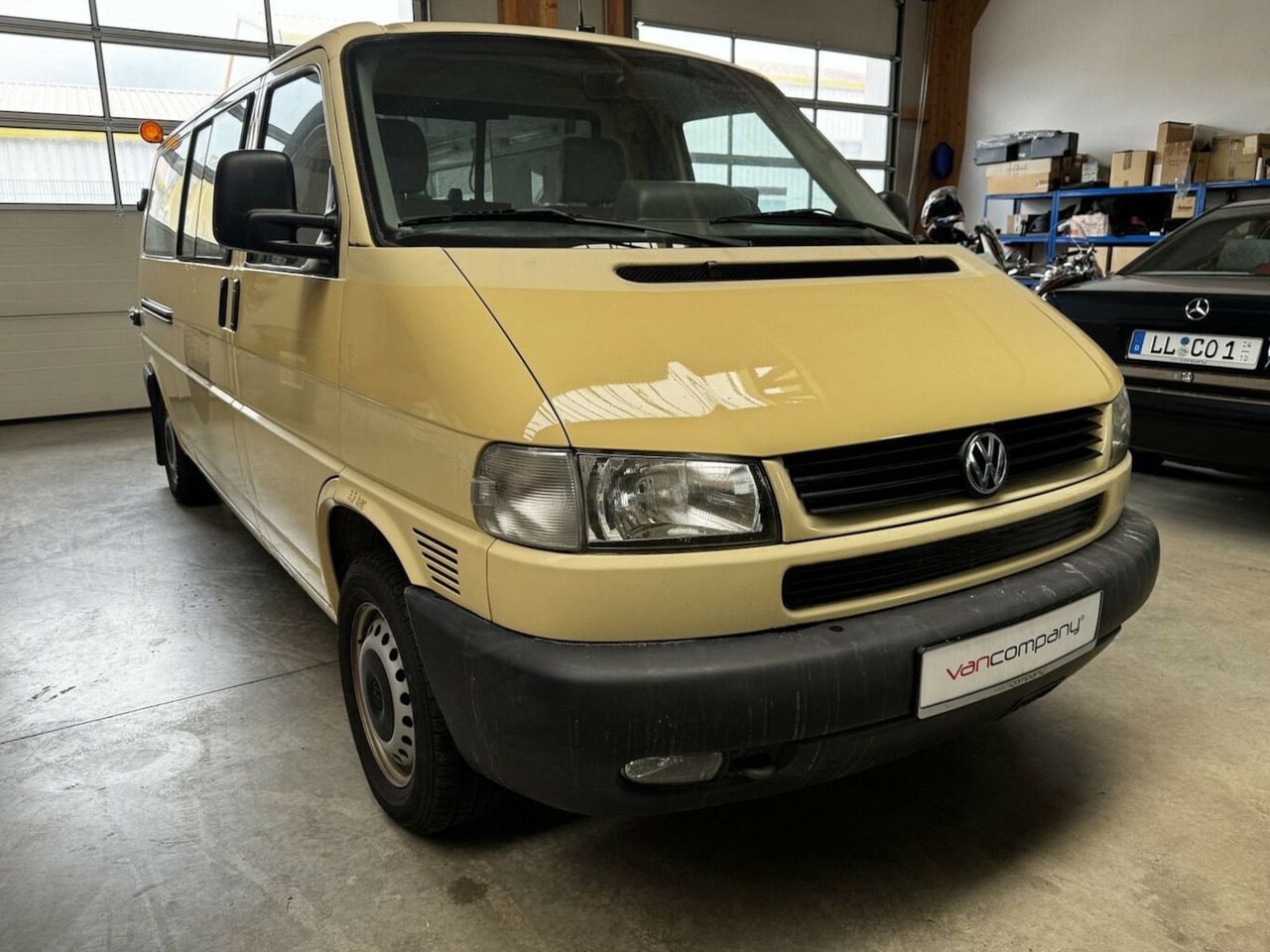 Volkswagen T4 2.5 TDI Syncro 4x4 lang 1. Hand! - Kaubik: pilt 3 Volkswagen T4 2.5 TDI Syncro 4x4 lang 1. Hand! - Kaubik: pilt 3
