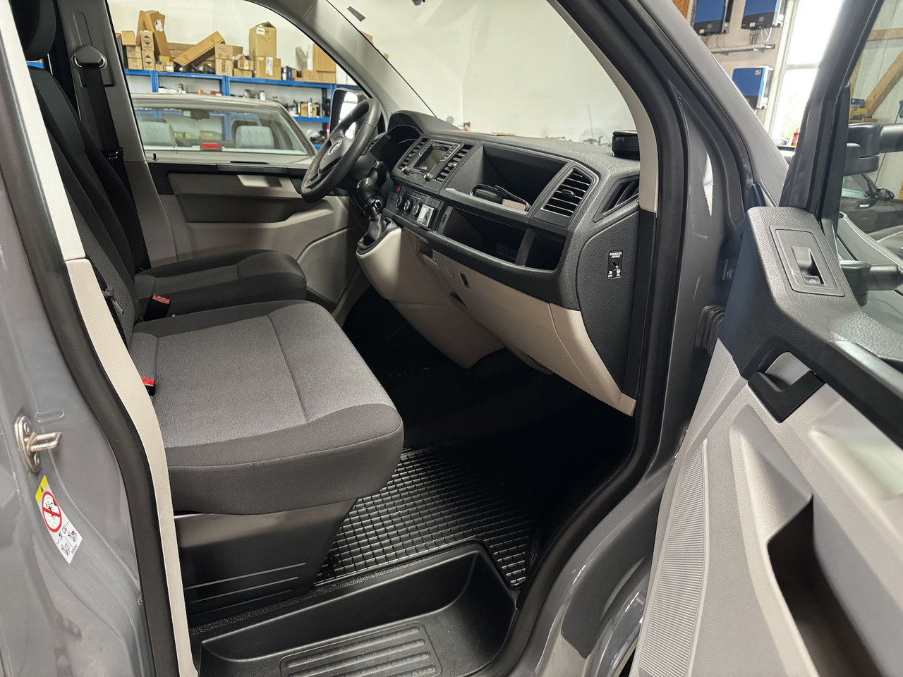 Tent tarbesõiduk, Meeskonnaauto Volkswagen T6 Doka 2.0 TDI 4Motion Plane puregrey: pilt 14