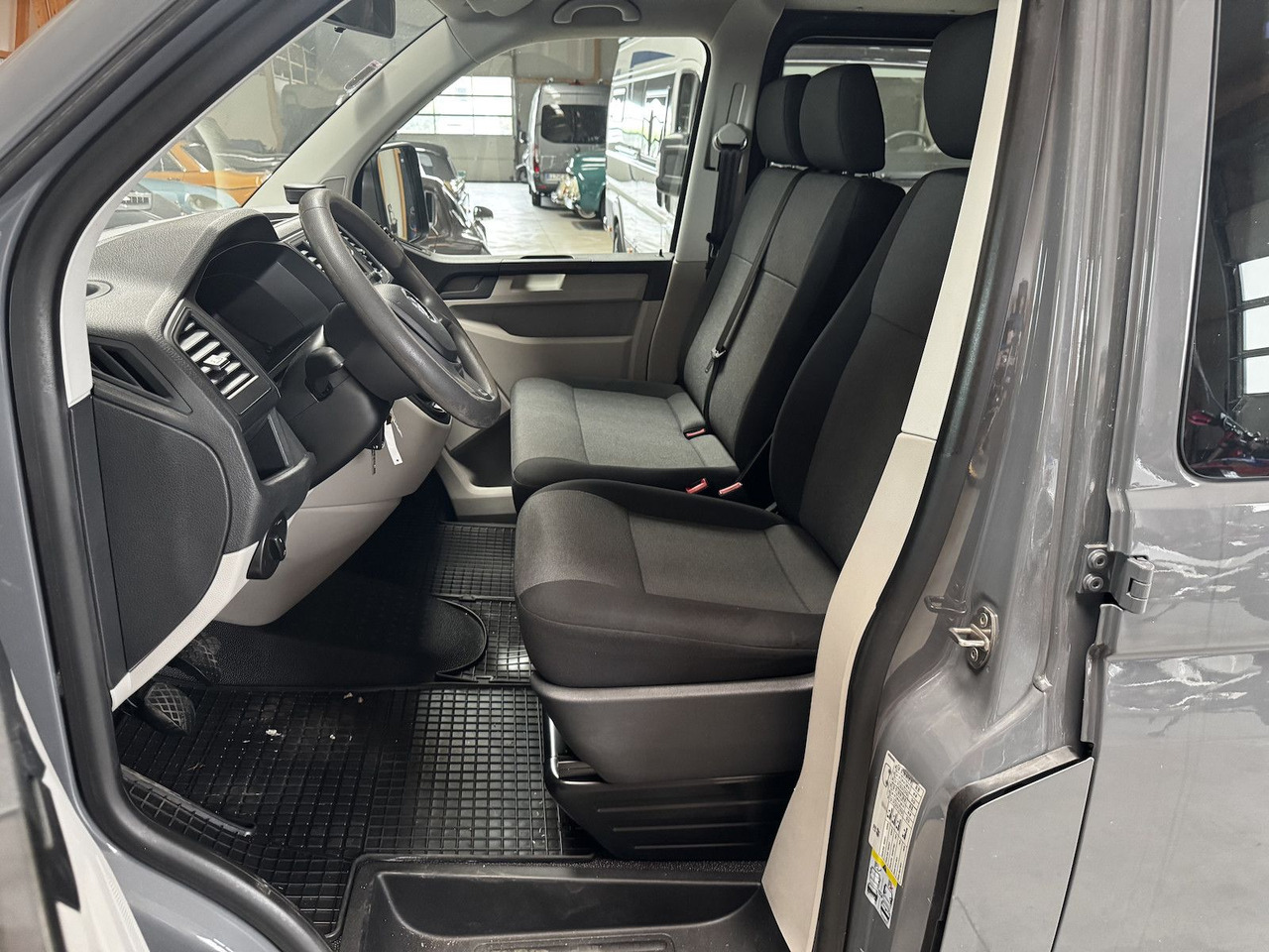 Tent tarbesõiduk, Meeskonnaauto Volkswagen T6 Doka 2.0 TDI 4Motion Plane puregrey: pilt 10